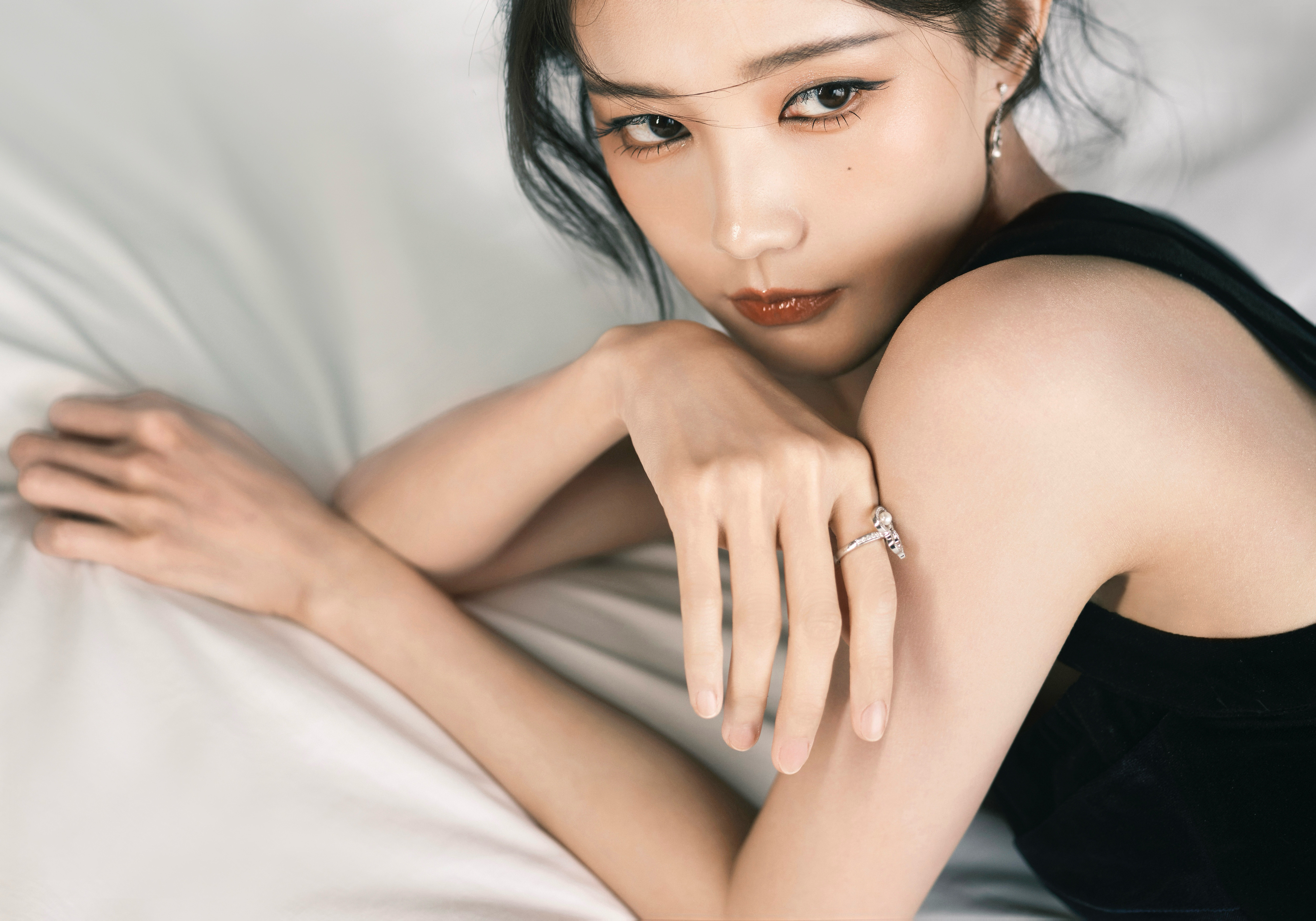 李一桐在复制粘贴的时代，你是手写的诗