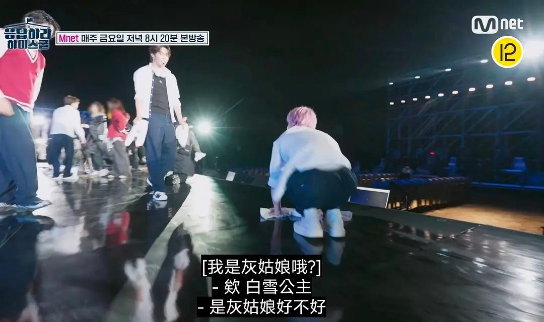 pg好大，厚乳肯定很爽