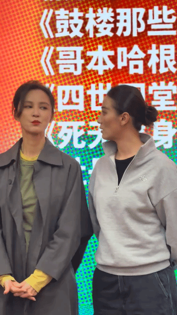 没想到张歆艺的身型比宋佳还要好！张歆这大长脖子，这巴掌大的小脸，确实很优越，单说