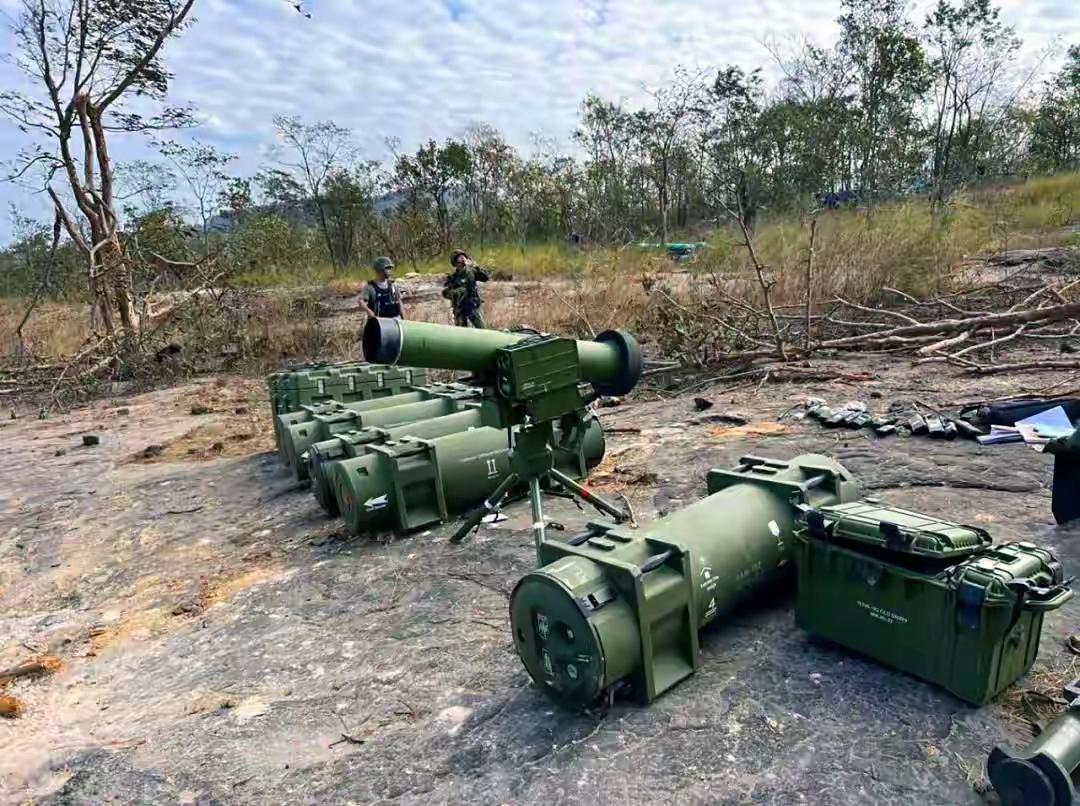 惨败泰国！满配中械战力拉满，却救不了洪森一盘散沙的草台班子，真相扎心柬泰边