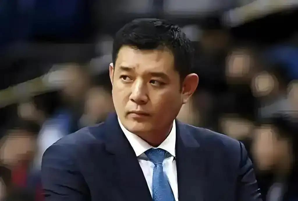 15连败，山东队今晚生死局！门票却抢疯了。黄牛把80块看台炒到380，还有