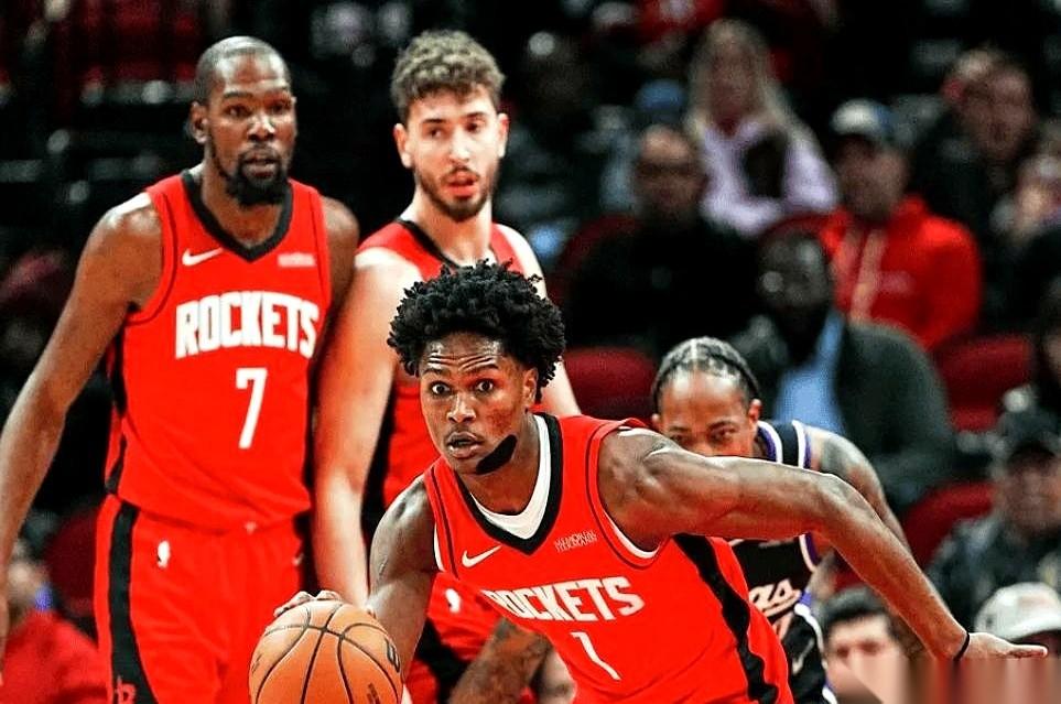 我就是想不通，打太阳那场，你到底图个啥？三节就打花了，谁都知道申京下一场上不了