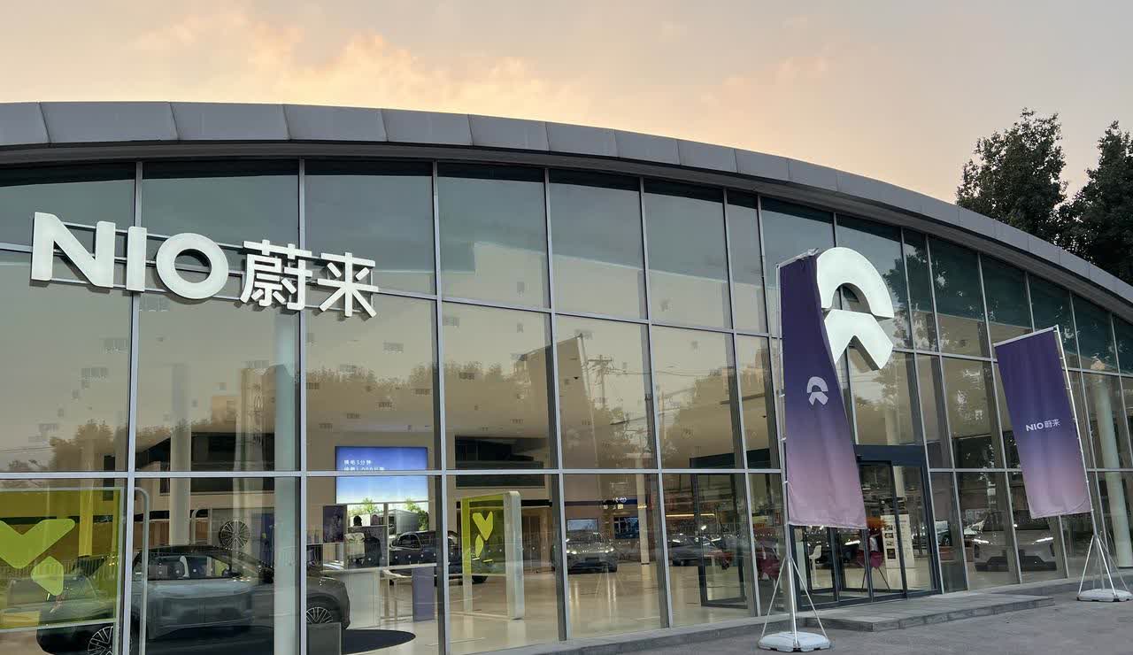 看报道乐道90的巨大热度也带动了60的销售。没啥意外，必然的事。不少人就是因为热