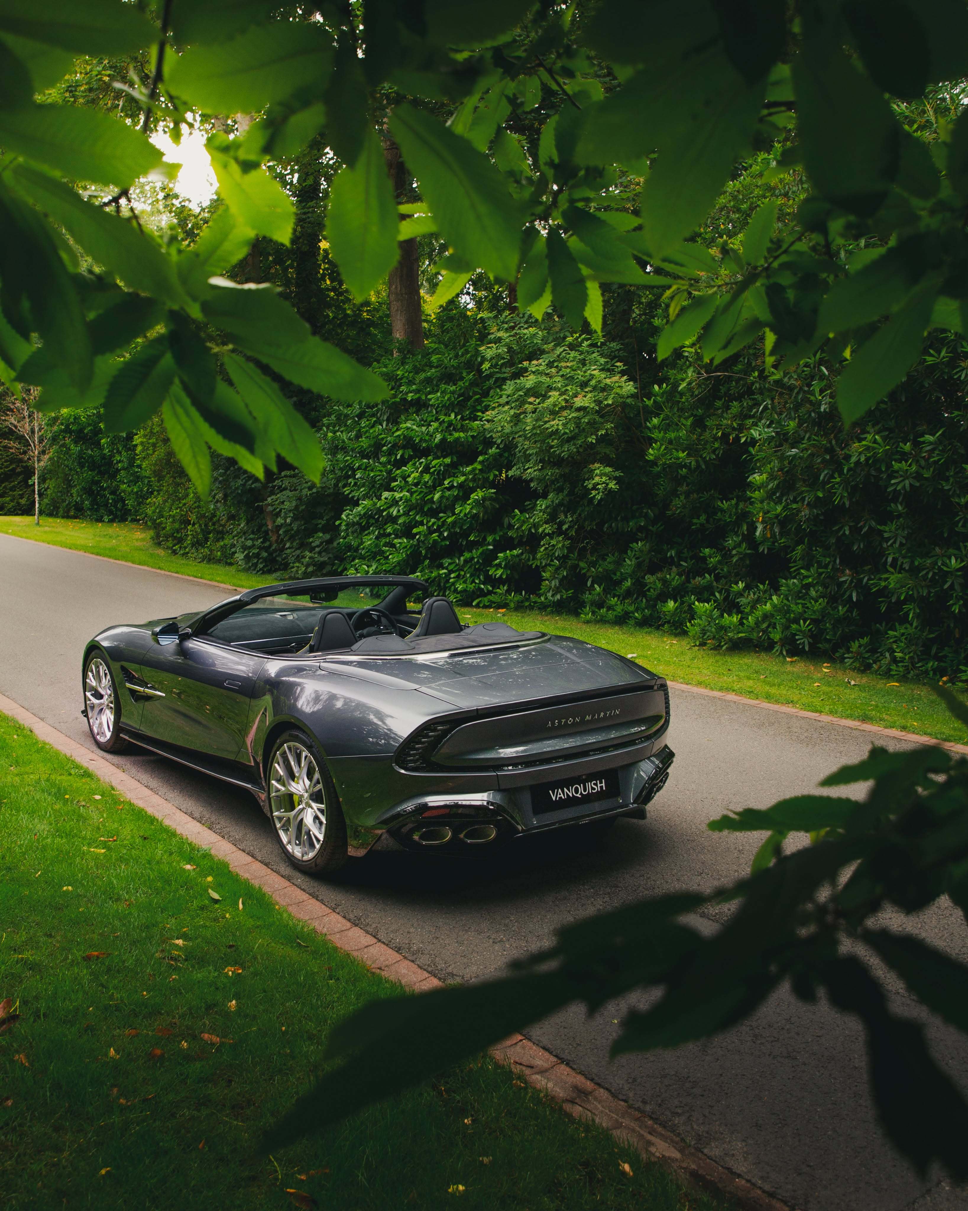 AstonMartinVanquishVolante阿斯顿马丁阿斯顿马丁v