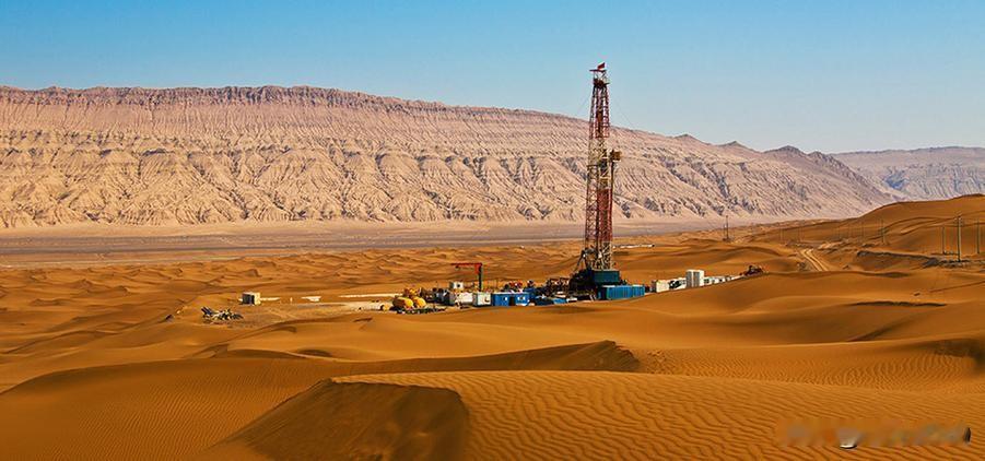 不用我管人家就能挣到钱[害羞][大笑]中石油是央企，资源在哪放着呢，前人打下的