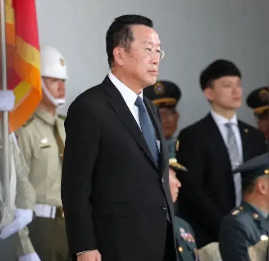 38架战机6艘战舰亮剑台海！台军叫嚣‘自卫攻击’遭网友怒怼：秋后蚂蚱别蹦跶！