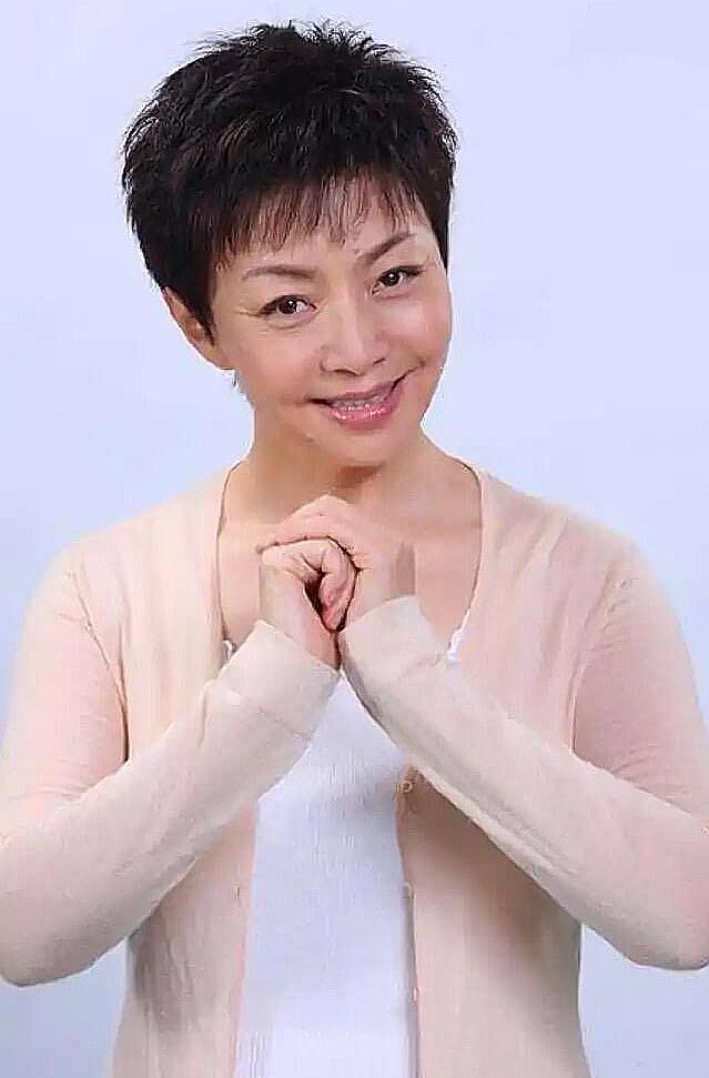爆料！爆料！宋丹丹说：“我和章子怡在一个节目发生过矛盾，回到家里，我越想越气，