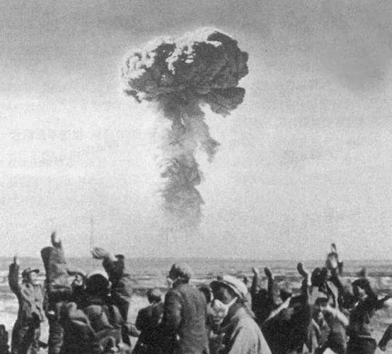 不可思议！被中国用核武器轰炸了45次，遭受大量核污染的罗布泊，现在竟然变成了这样