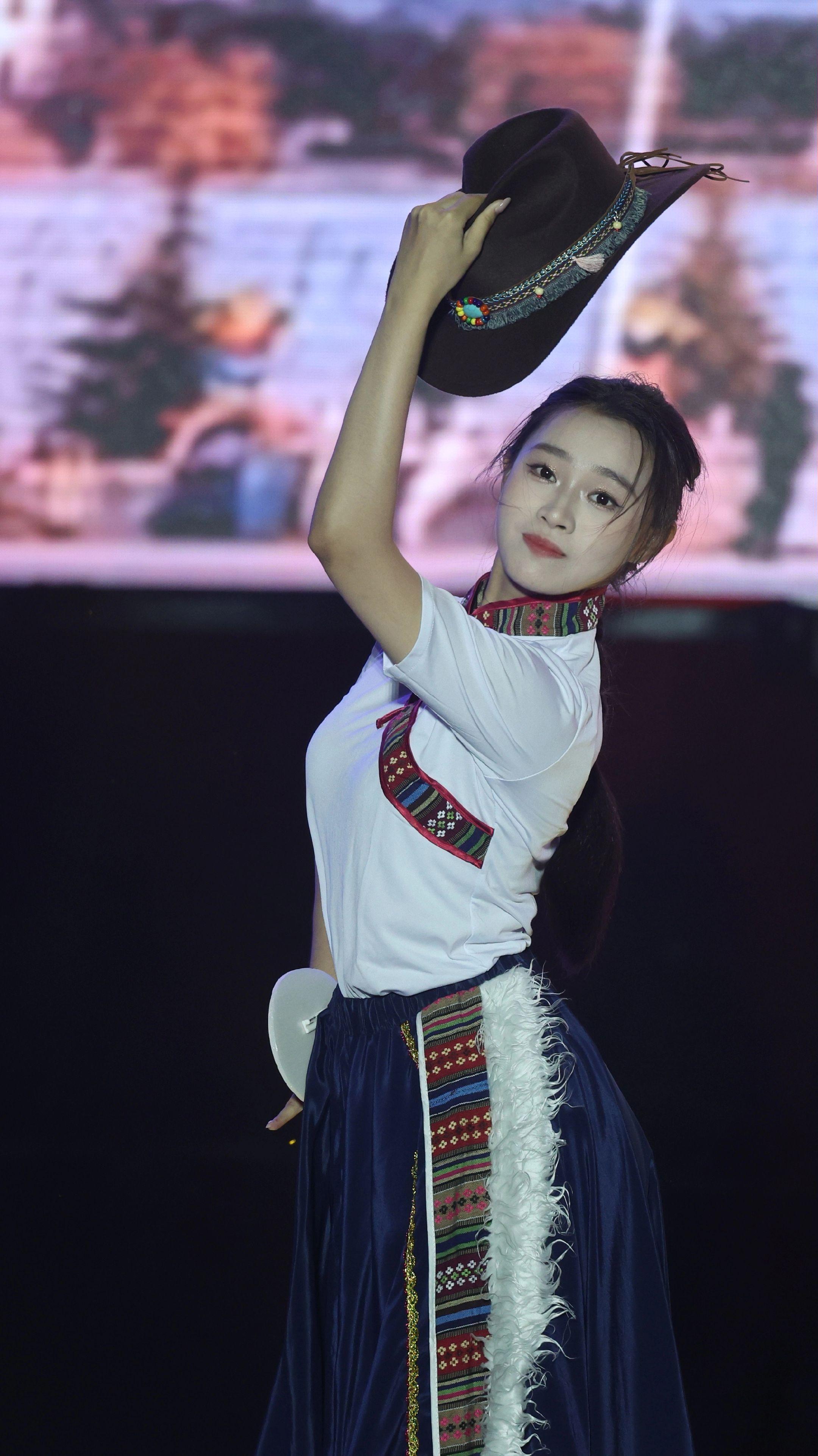 少数民族的魅力 民族风穿搭 摄影写真 藏风美女