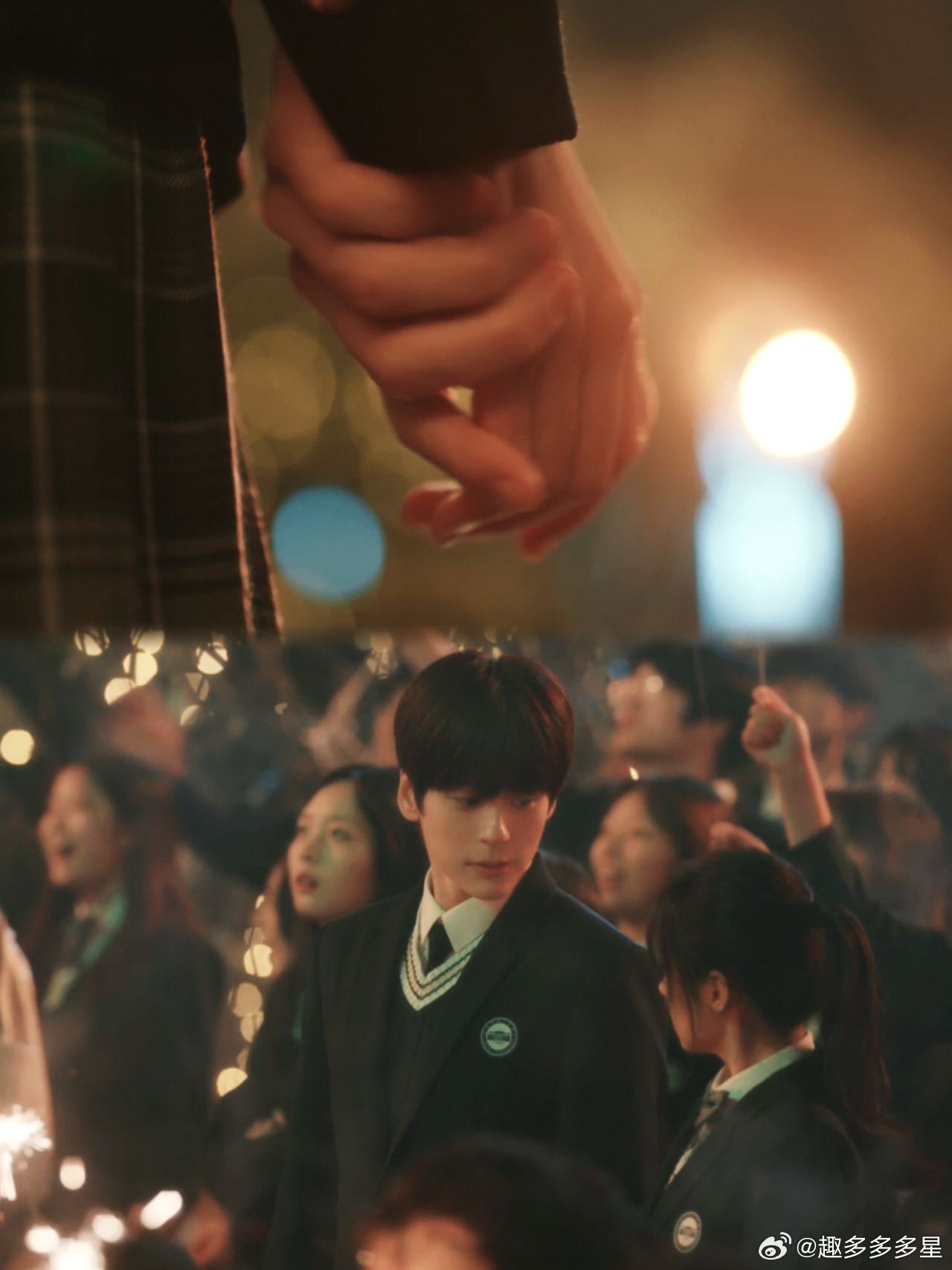 魏哲鸣小说男主照进现实魏哲鸣小说男主具象化了 谁懂啊，魏哲鸣完美适配白月光男主，