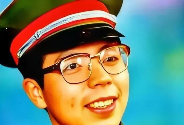 1984年，与大部队走散的陈洪远意外发现一处山洞，进去后竟然发现了越军的秘密电台