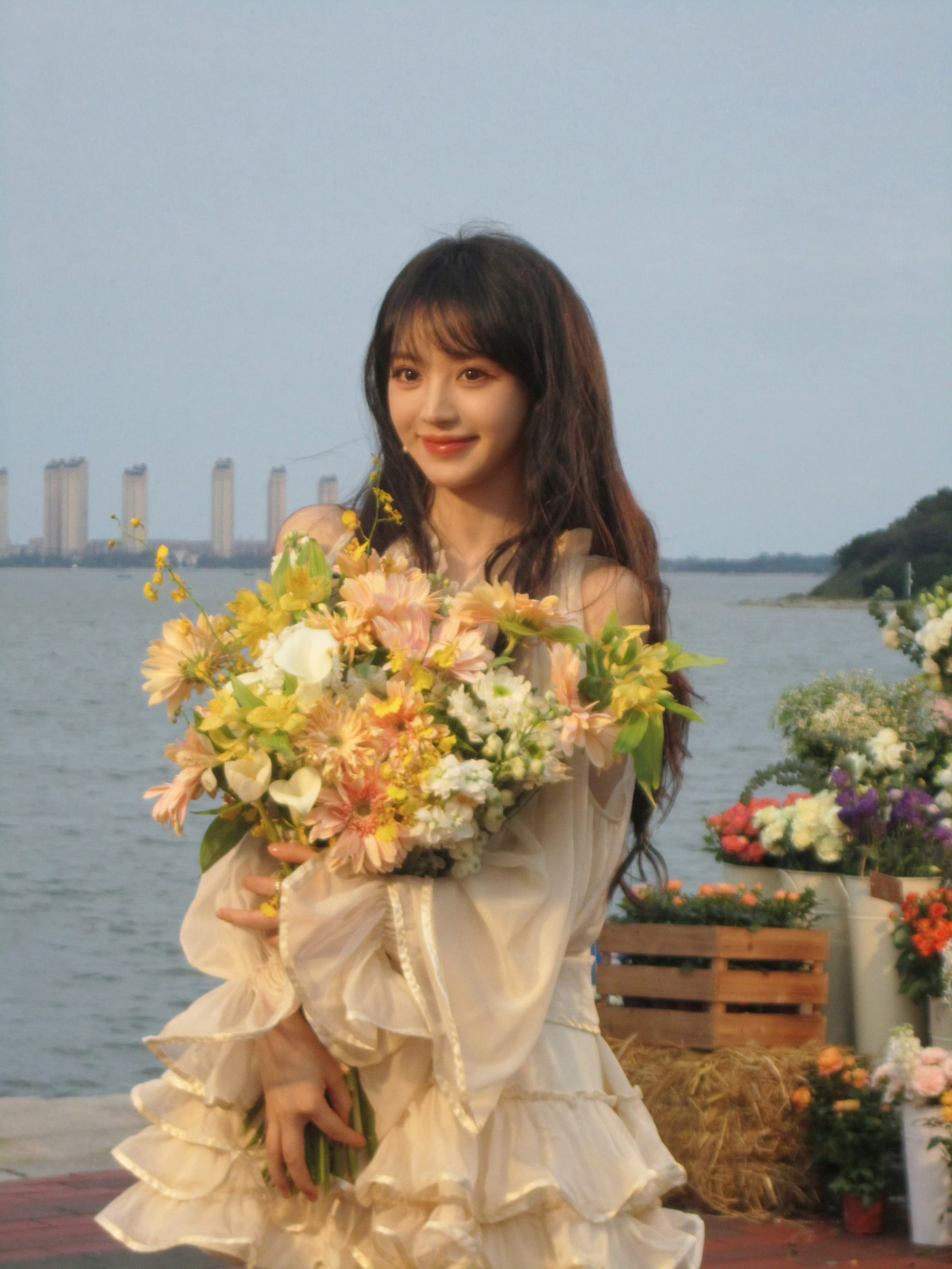 这几张田曦薇💐真的好有生命力的美🥺