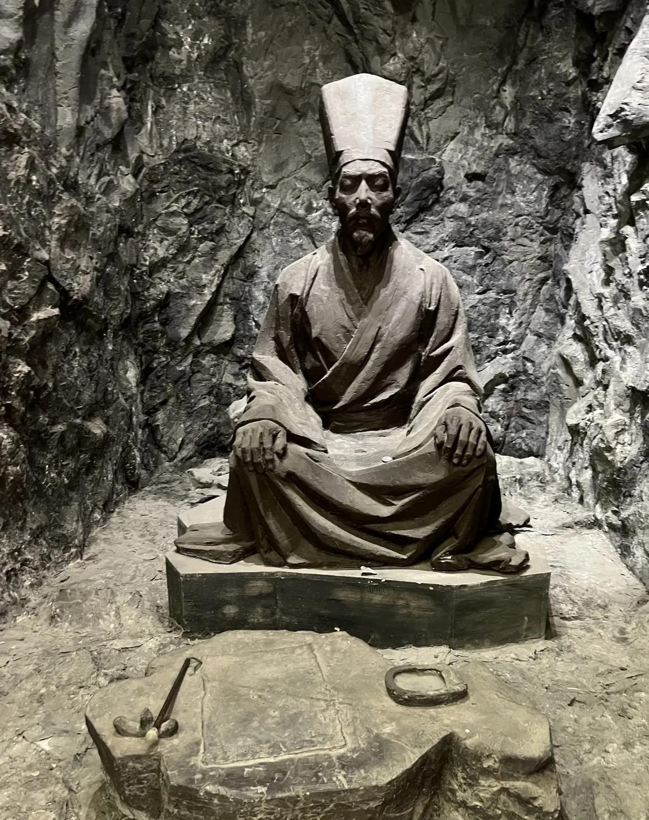 读明史，最不解的就是王阳明了吧。龙场悟道，那么大家都猜他悟了吗？首先，永乐大典