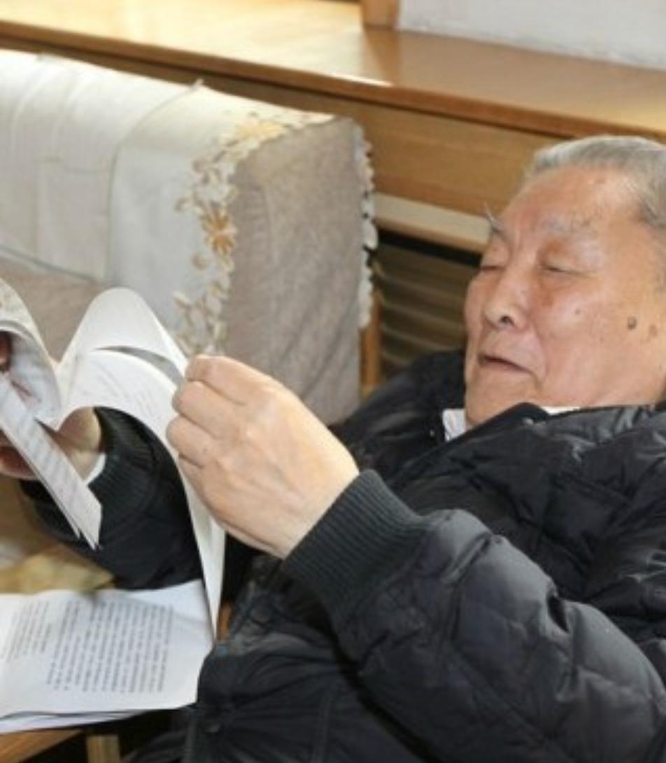 徐尧田山东省莒南县人，1921年6月出生，1938年9月入伍，1938年12月