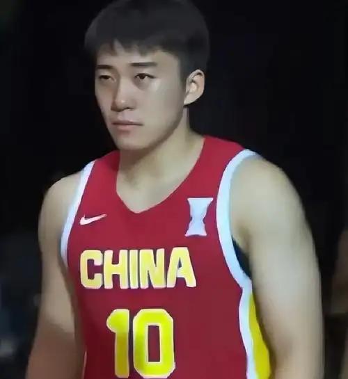 ·王俊杰应该不会加盟辽篮。王俊杰回国打球的消息一出，很多人都猜他会不会直接去