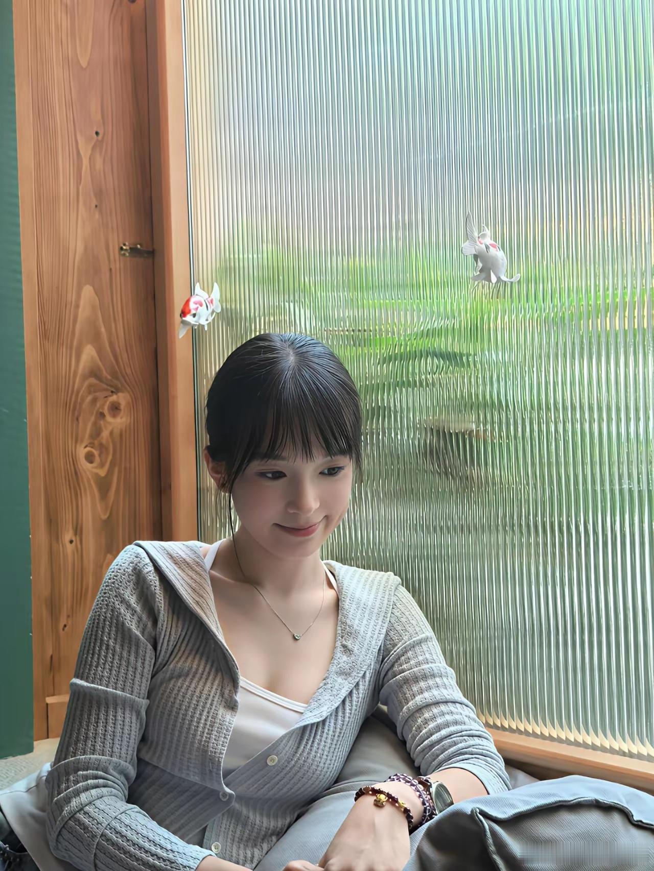 好清纯的妹子，分享美好。