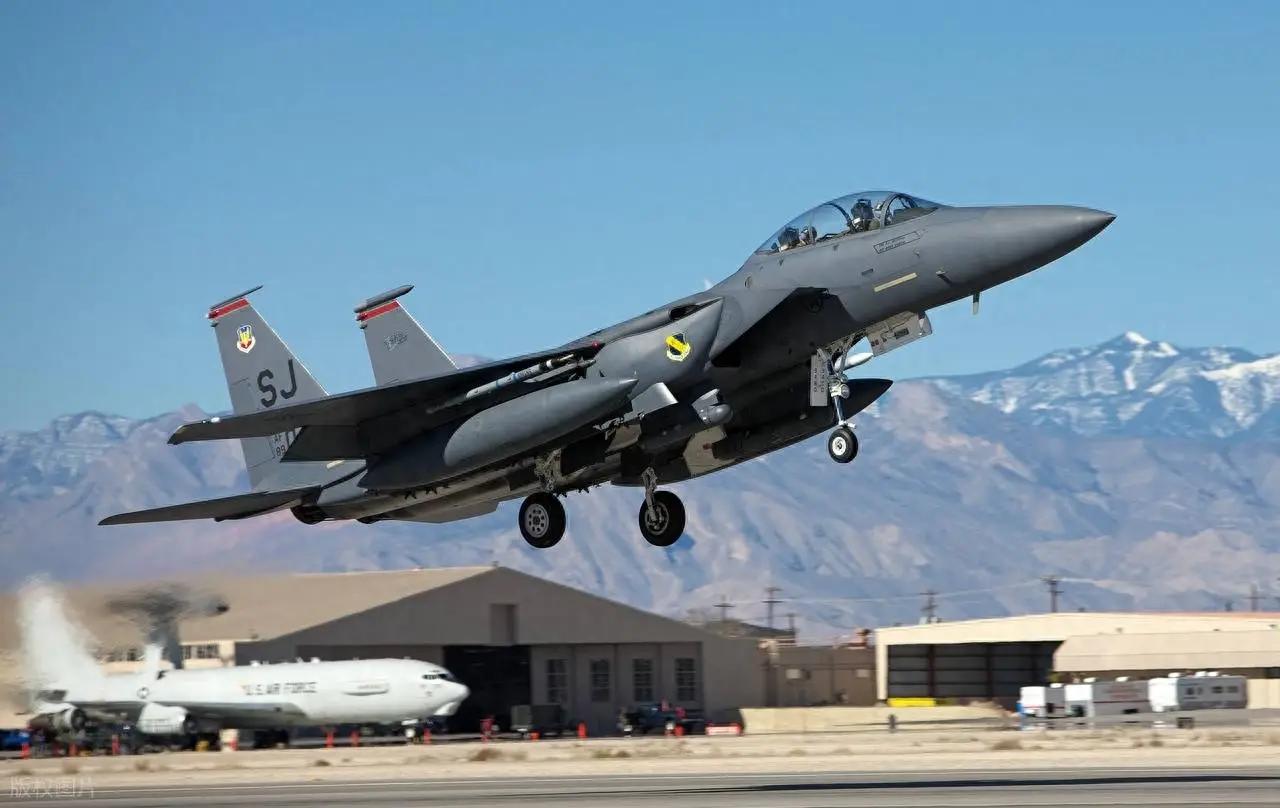 FN-16立大功？美媒：伊朗操作中国出口单兵防空导弹击落了F-15E？ 很