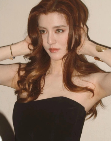 大女主吴千语，实在漂亮。活的更漂亮