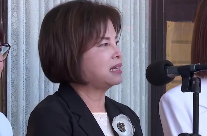 民进党“立委”赖惠员鞠躬道歉贾永婕　手上亮14万名表身家全被起底 赖惠员