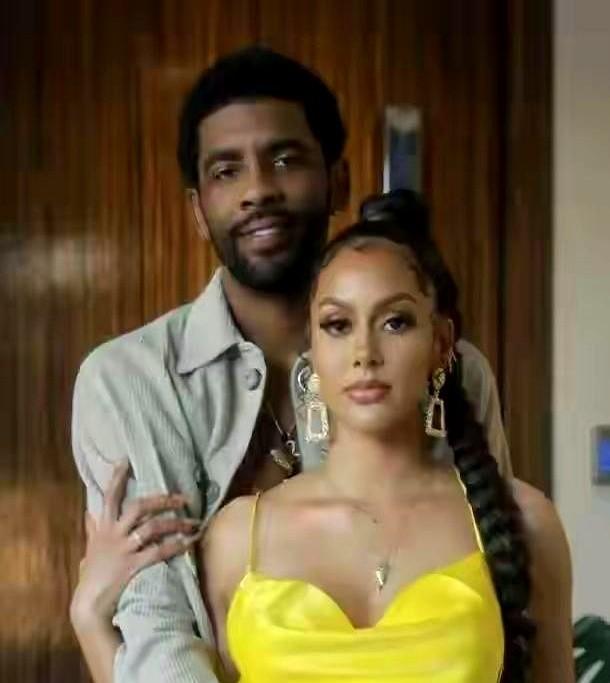 谁能想到，当年那个被全网嘲笑的“恋爱脑”欧文，他的故事结局竟然是这样。当初，