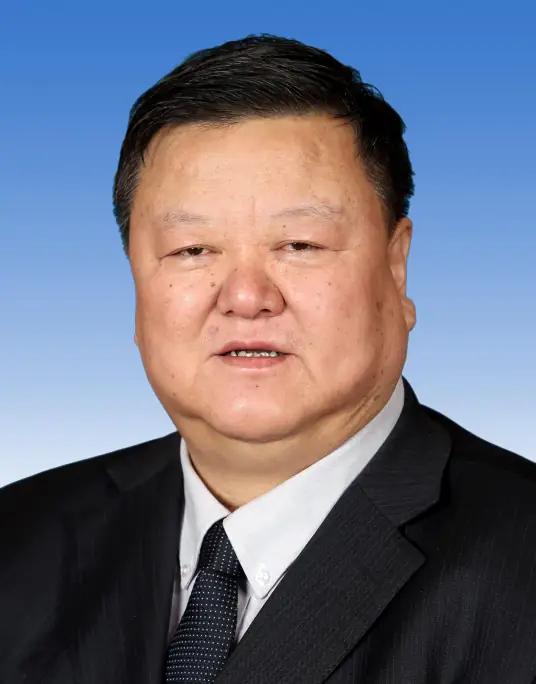 今天宣布的消息，原中国证监会领导王会民涉嫌受贿被公诉，之前是纪检组长。王会民，男