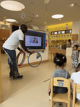 这些黑人难道能随便在中国的学校里就业当老师吗？他们有教师资格证吗？为什么现在