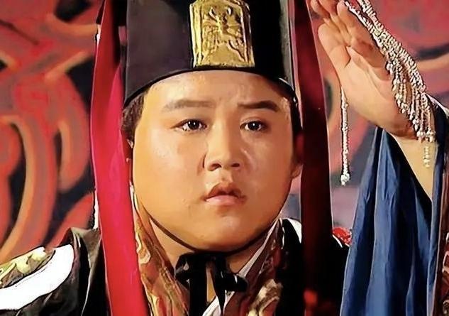 刘禅的“扶不起”和诸葛瞻不敌邓艾其实是一个道理，所以大家不能怪刘禅无能，这只是由
