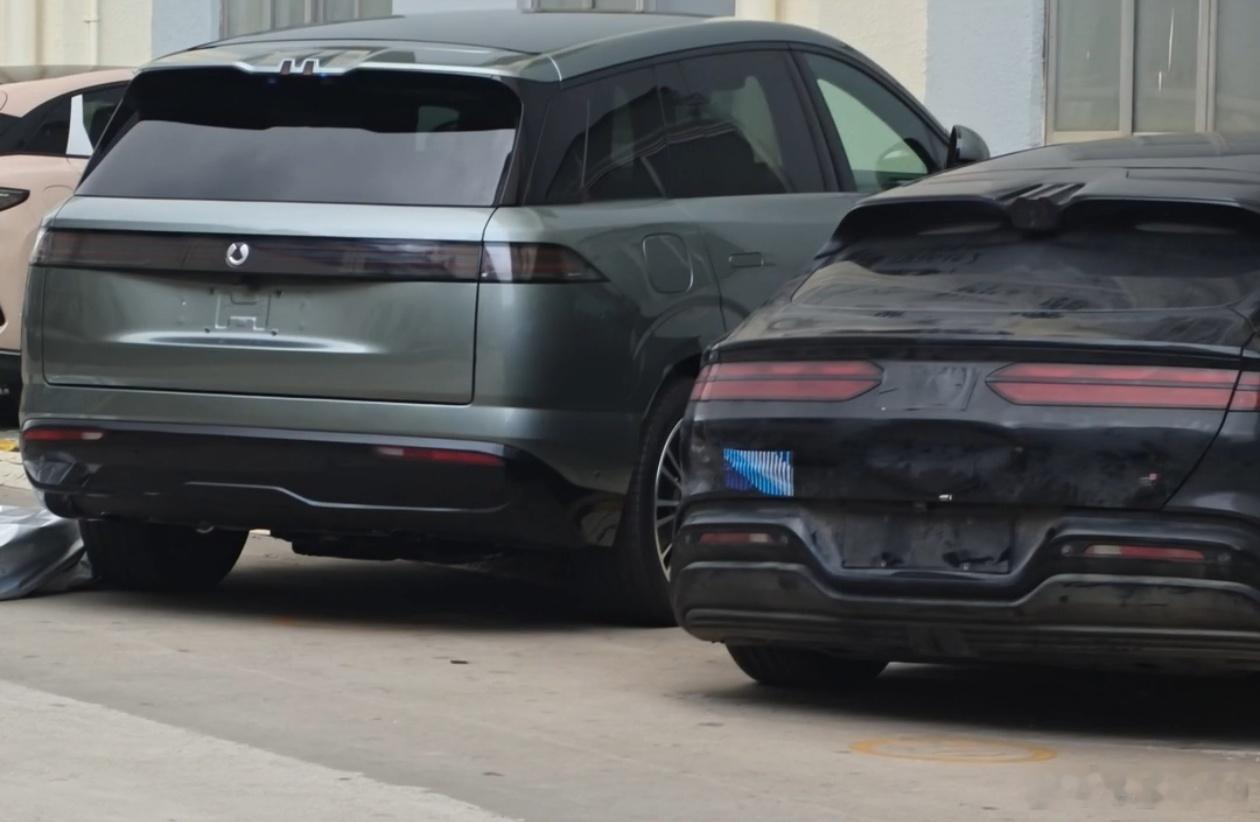 据说是腾势N8腾势