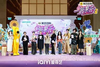 刘晓庆对自己的事业有一种近乎疯狂的自信!她七十多岁的人了还什么类型的戏都敢接,连