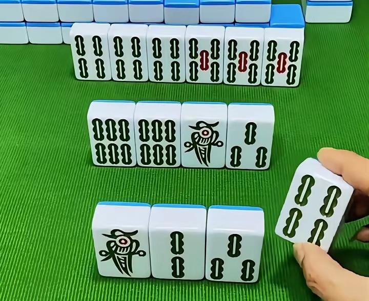 打麻将时有没有这种情况：以为自己不能胡，其实能胡？我今天就遇到一件让我打麻将生涯