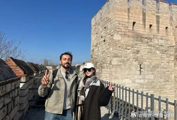 陈思诚与小21岁女友合照被曝，阮巨低调陪伴近4年，感情仍很甜蜜！