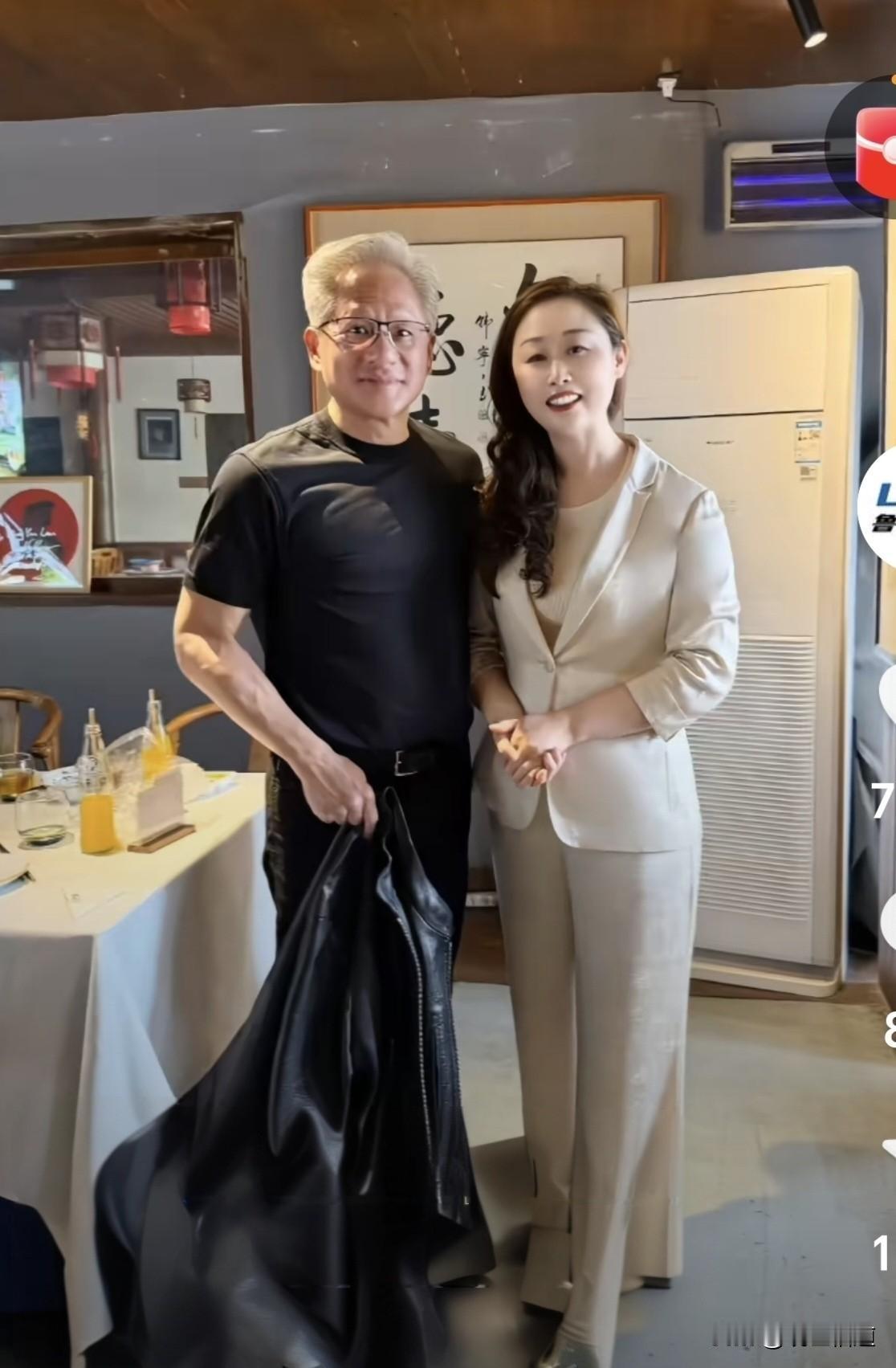 看了这张图，我瞬间悟了：什么叫“有效合影”，什么叫“合影界的天花板”！😂就