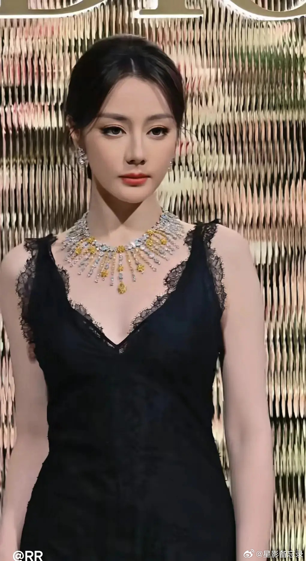 妈呀，八粉不撕这个造型师吗