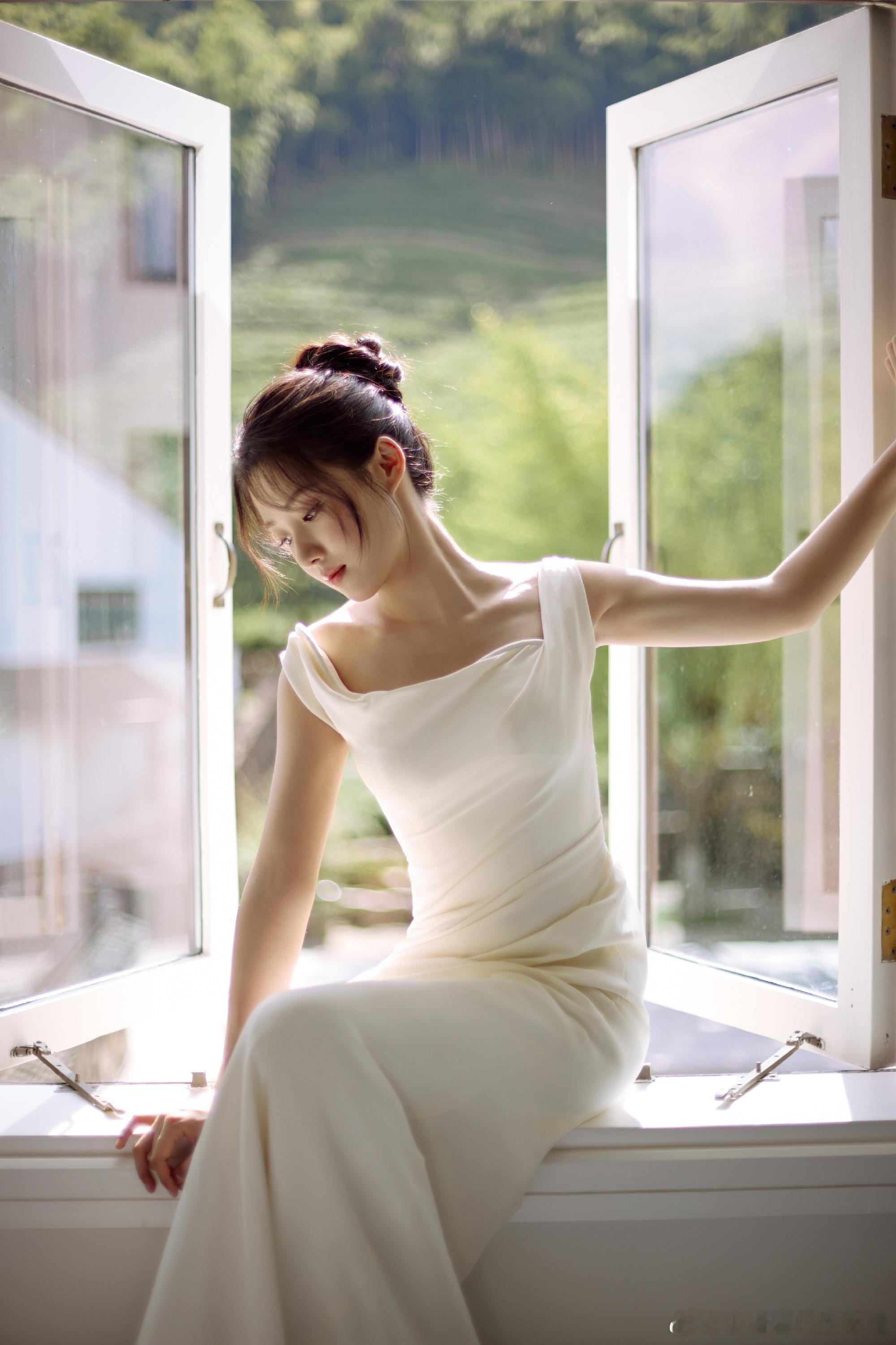 生肖马属马人今年虽有不少波折，麻烦缠身，但在重重考验之下也能迸发出新的能量。若抱