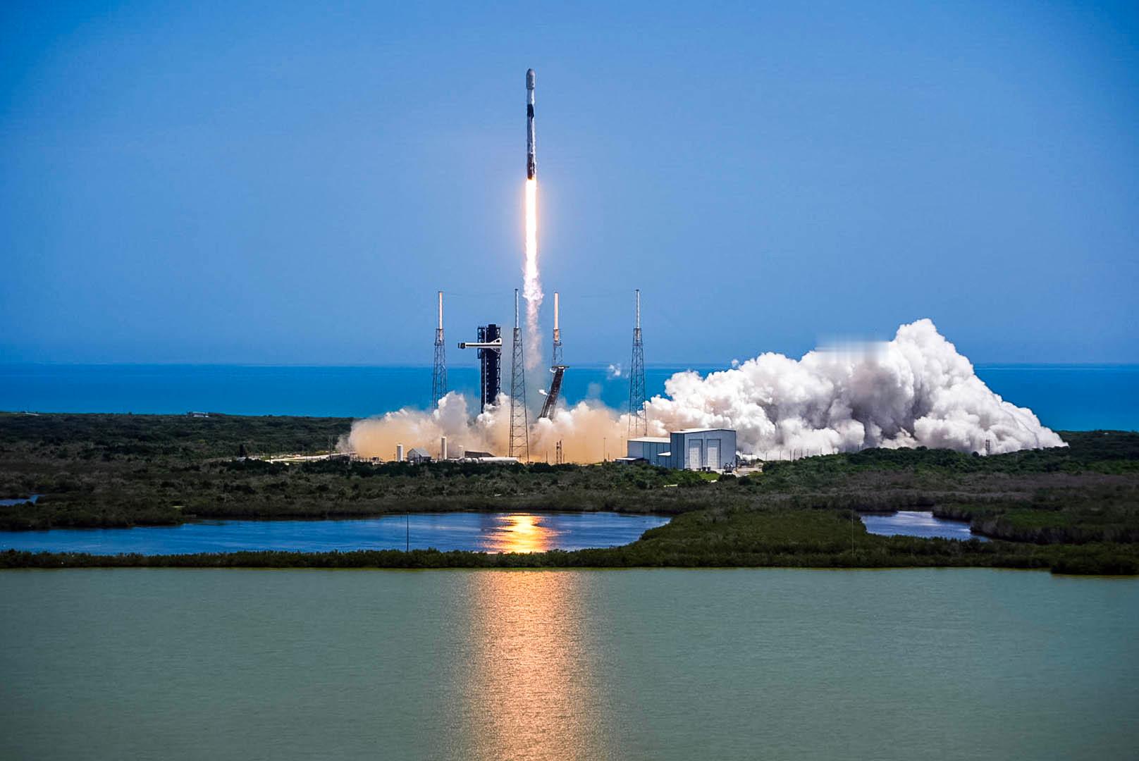 SpaceX已完成对Cursor母公司Anysphere的600亿美元收购8月1