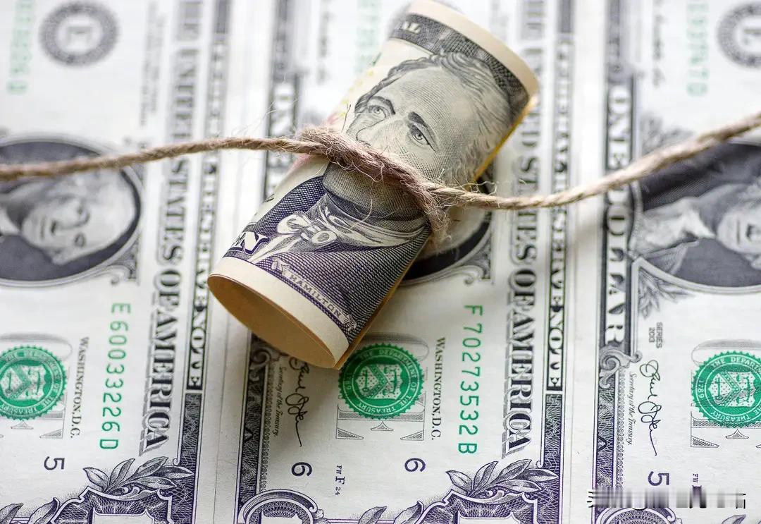 美债格局生变！中方持续减持，南方国家撤退，英加日成接盘方美国财政部最新公布