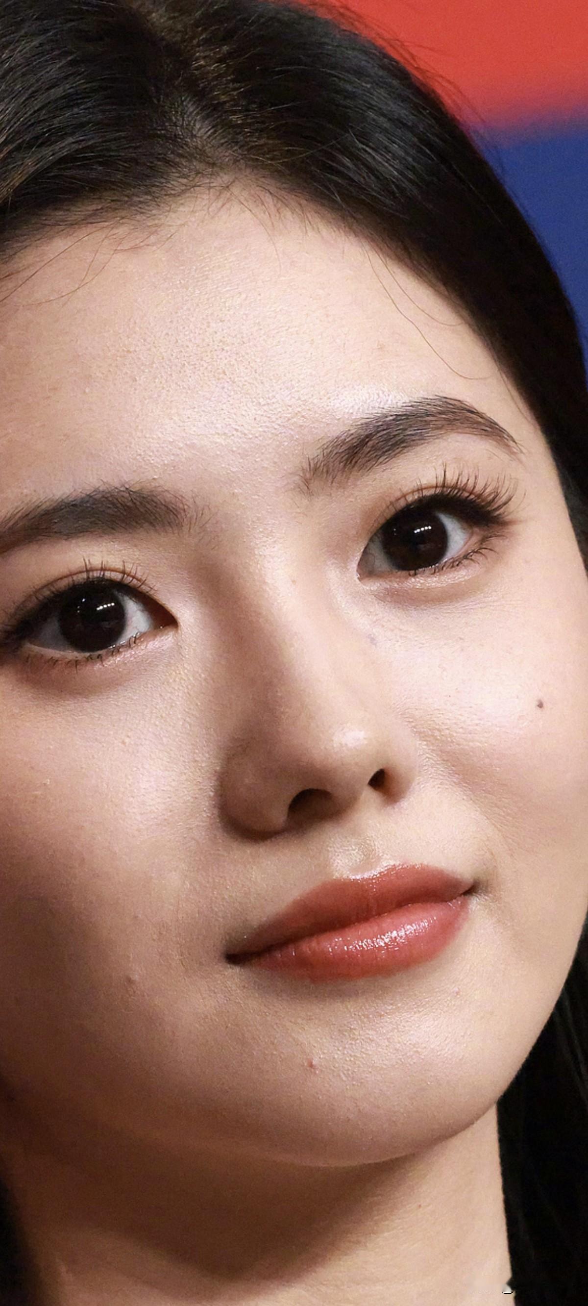 柏林国际电影节红毯生图：存子的脸没得喷！是真美啊！好美呀五官真的好看