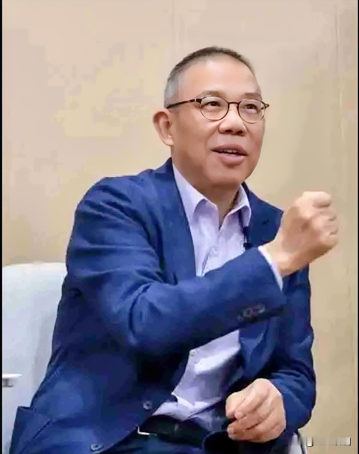 钟睒睒又开炮了，这次对着电商平台一顿猛批。他说现在的电商早就变味了，本来是砍