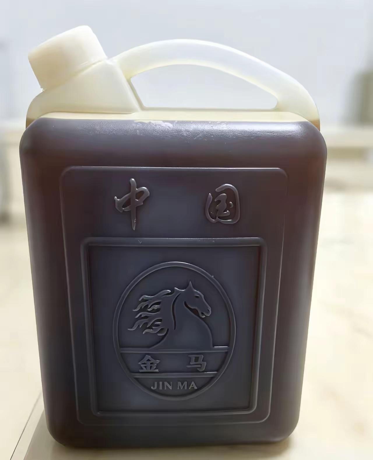 好香油才识好朋友！驻马店朋友又送5斤纯黑芝麻香油，这才是纯天然，O添加，无污染！