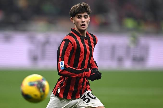 【MatteMoretto】🔴⚫️里贝拉里🇮🇹与米兰的合同将于202