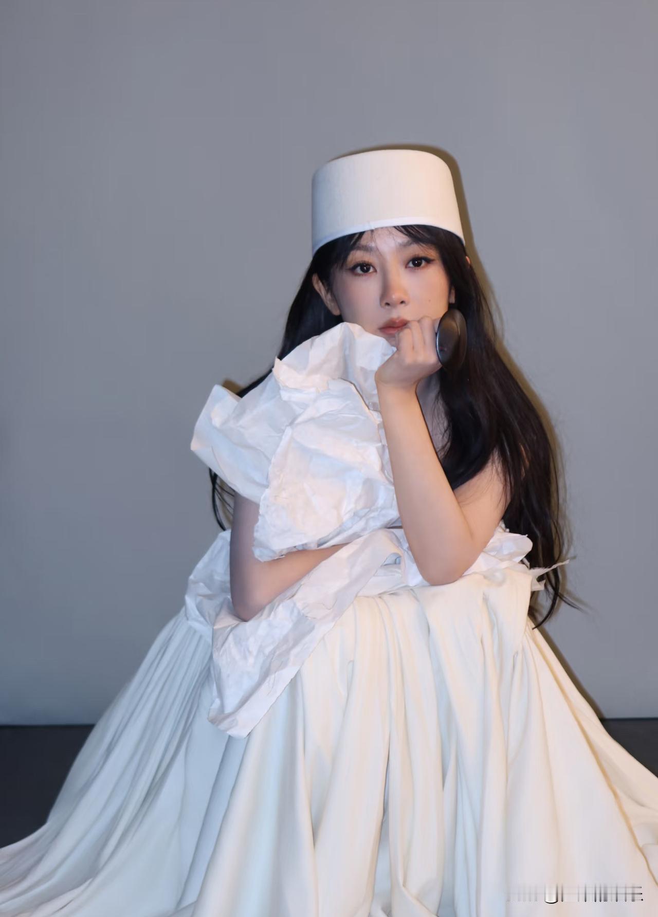 生命树别放没用的花絮了！还是控制一下舆论吧，还没播出就一大波黑水而来，并且花点