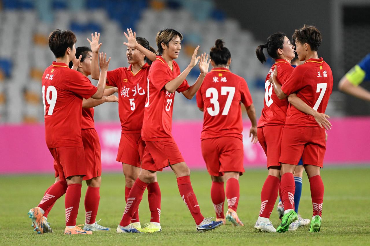 今湖北女足VS广东女足全运会半决赛！直播时间今晚19:45分另场上海与江苏的