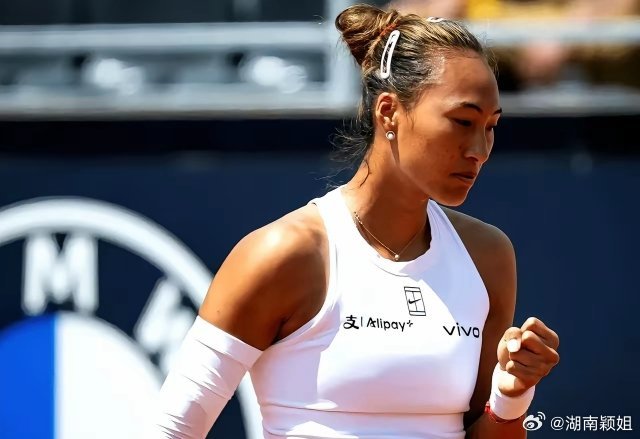 2025年WTA1000网球罗马站，女单四强：1️⃣郑钦文（中国），世界排名第