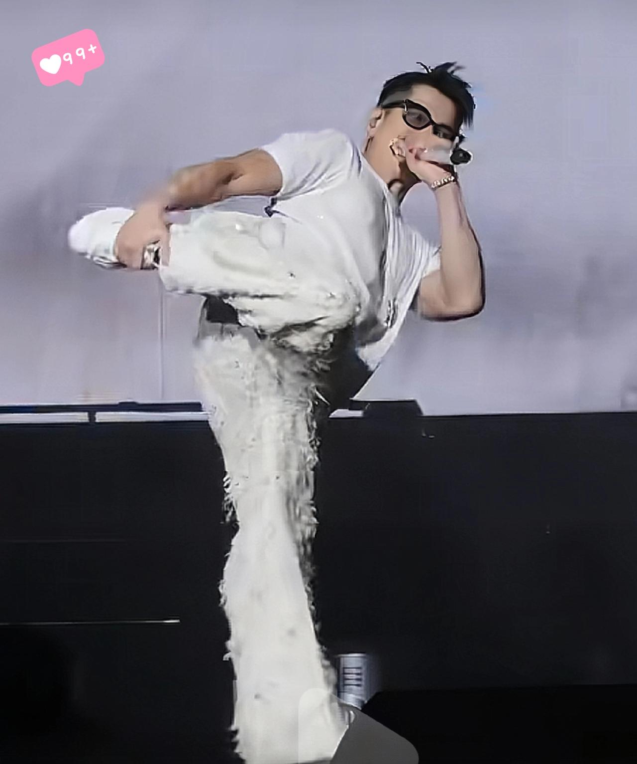 方媛给大家提了个醒嫁人不光看家境，还要看人品，你看郭富城都60岁了，还这