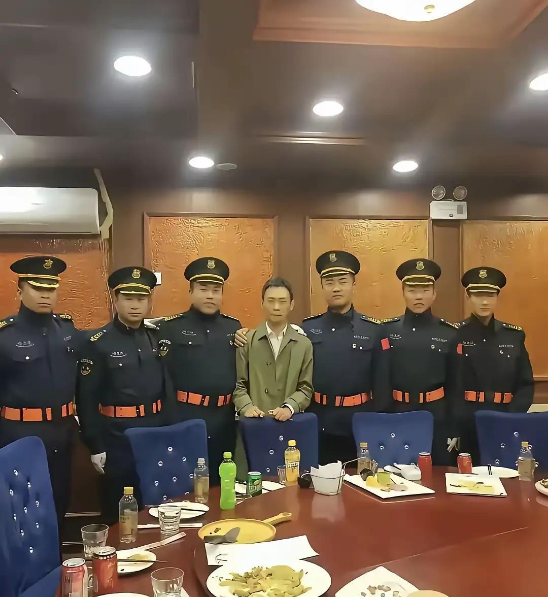 张译此时有说不出来的紧张！
