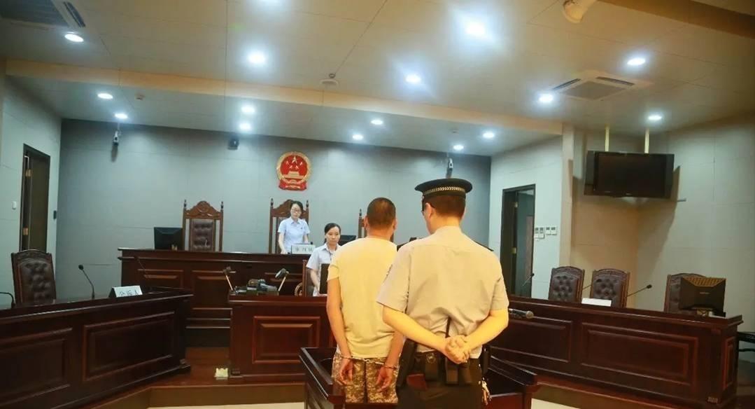 1994年10月29日晚，沈阳，糖尿病中医院院长孙继先趁妻子卢雅娟熟睡之际，偷偷