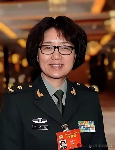 中国工程院院士，国家肾脏疾病临床医学研究中心主任，主任医师、教授、博士生导师！