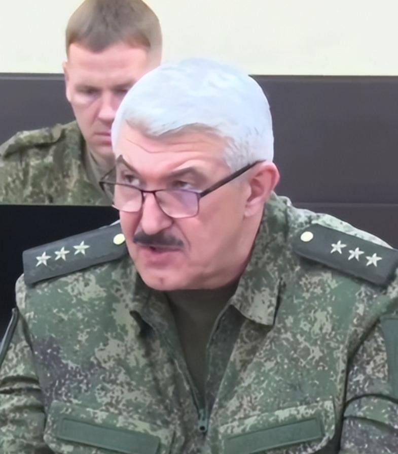 俄西部集群司令谢尔盖.库佐夫列夫上将因向克宫报告完全占领库皮扬斯克及包围乌军15