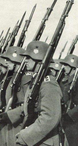 德国98K步枪可是二战中的明星武器。它是在M98步枪基础上研发的，口径7.92毫