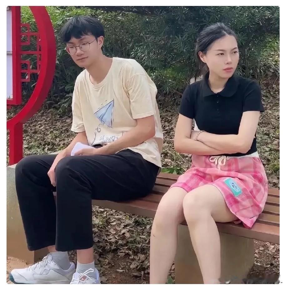 钱又不是大风刮来的！现在的相亲市场，真是越来越让人看不懂了。有个女子去相亲